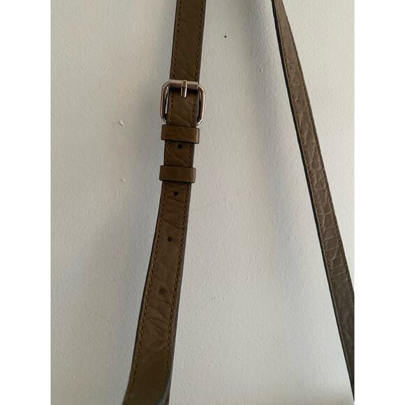 Vincent Camuto Arlow Pebbled Leather Ctossbody Handbag - Picture 8 of 9